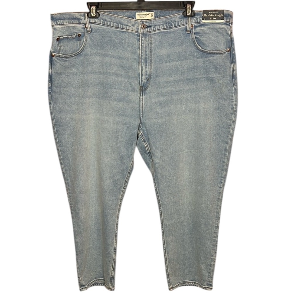 Abercrombie & Fitch The Ankle Straight Ultra High Rise Jeans. Size 24R